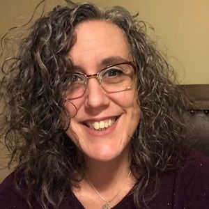 Meet your Posher, Traci